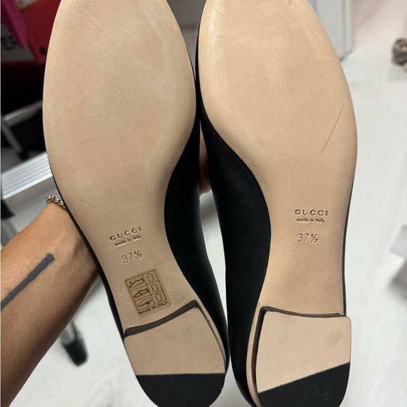 Gucci Horsebit Ballet Flats in Black. - Picture 4 of 5
